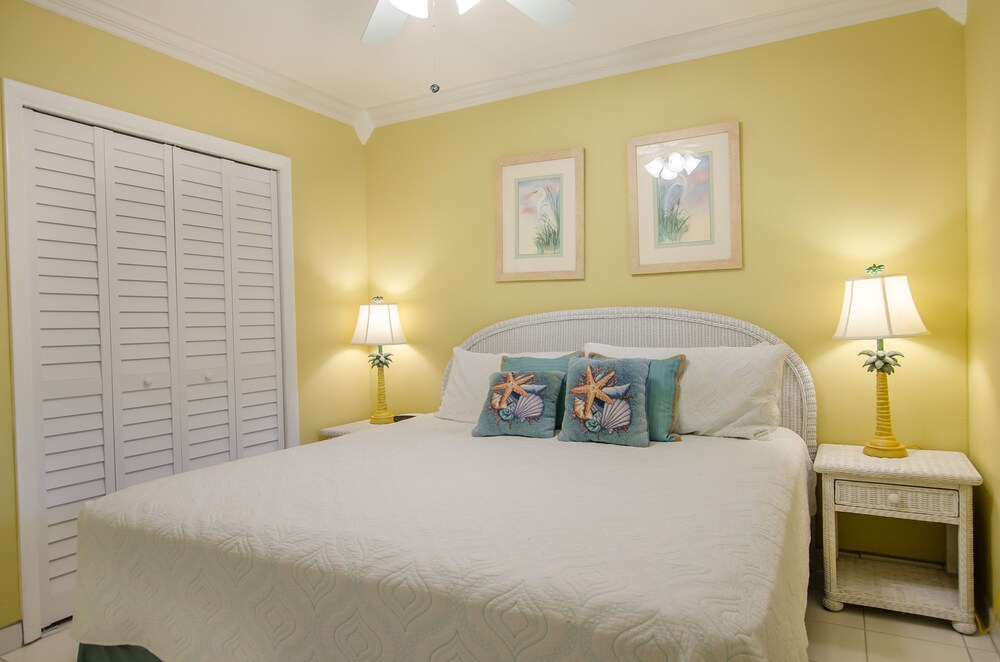Condo, 1 Bedroom, Kitchen - Guestroom