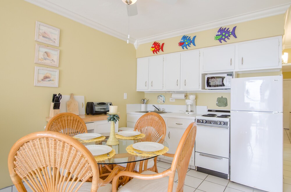 Condo, 1 Bedroom, Kitchen - In-Room Kitchen