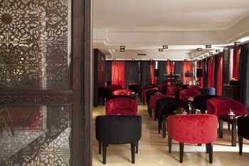 Hotel Lounge
