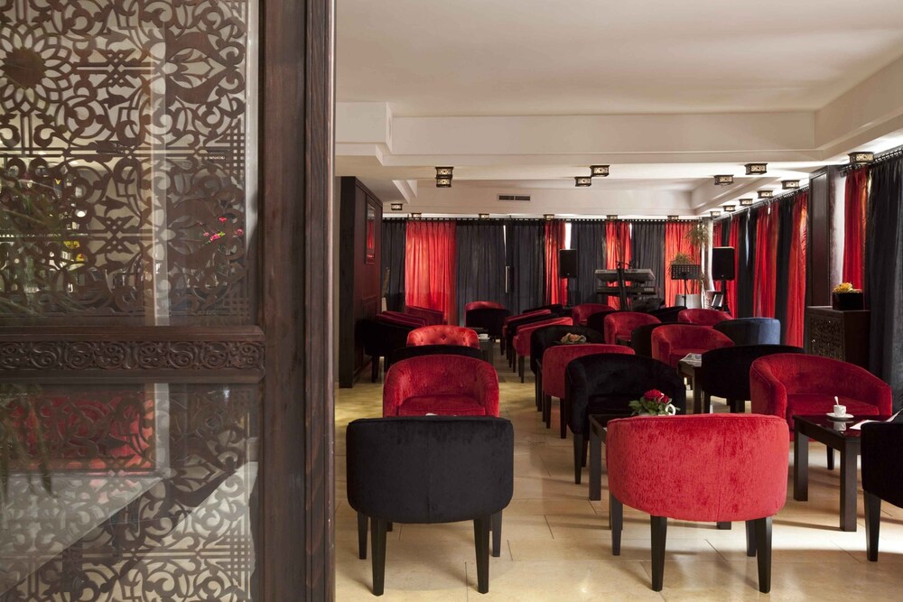 Hotel Lounge