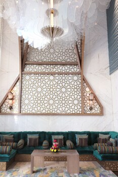 Hotel Lounge