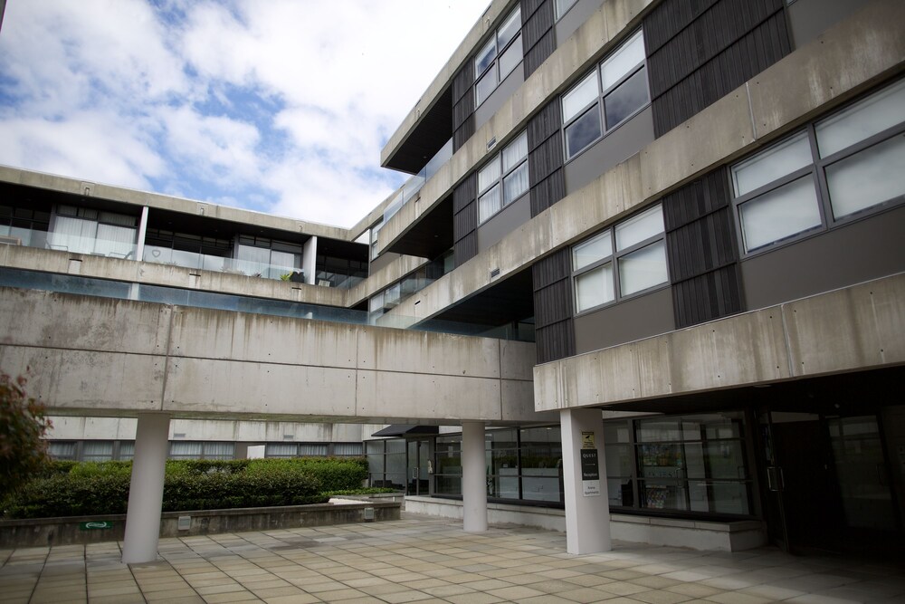 Courtyard View