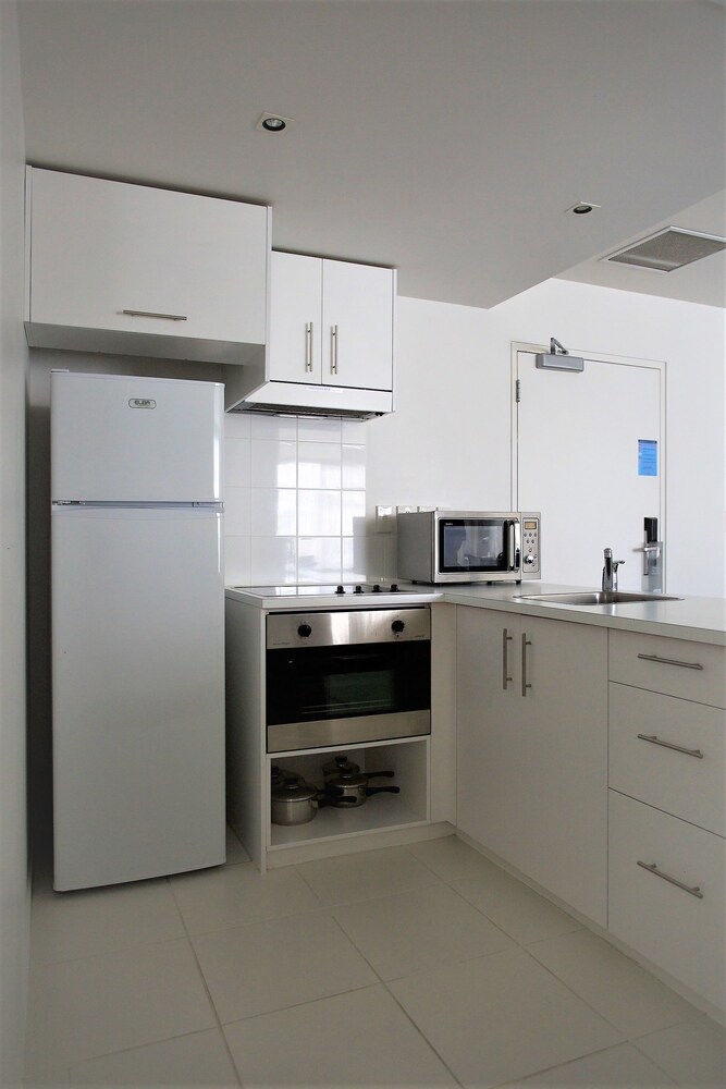 Suite, 2 Bedrooms - In-Room Kitchen
