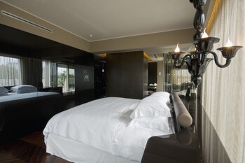 Guestroom View