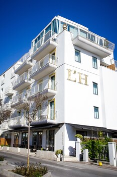 Hotel Front