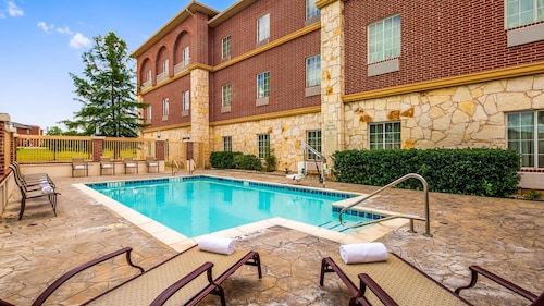 Best Western Red River Inn & Suites