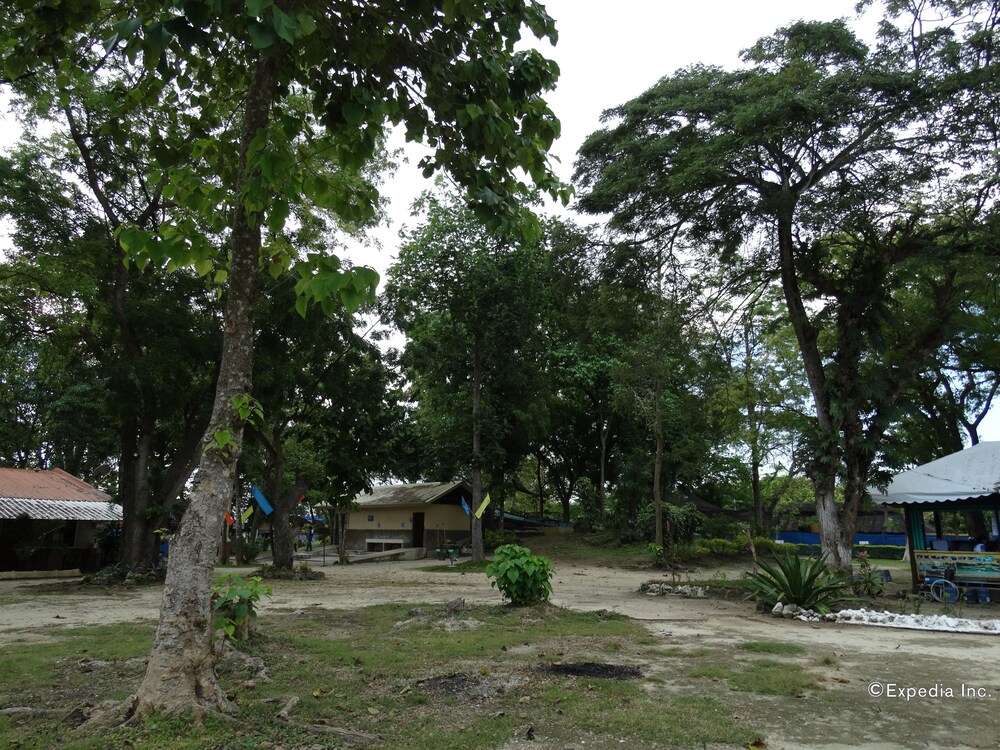 Jardines del establecimiento