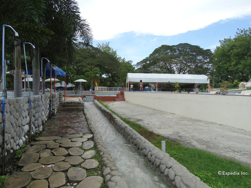 Jardines del establecimiento