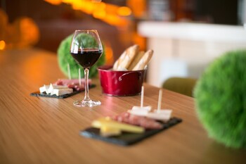 Hotel Bar