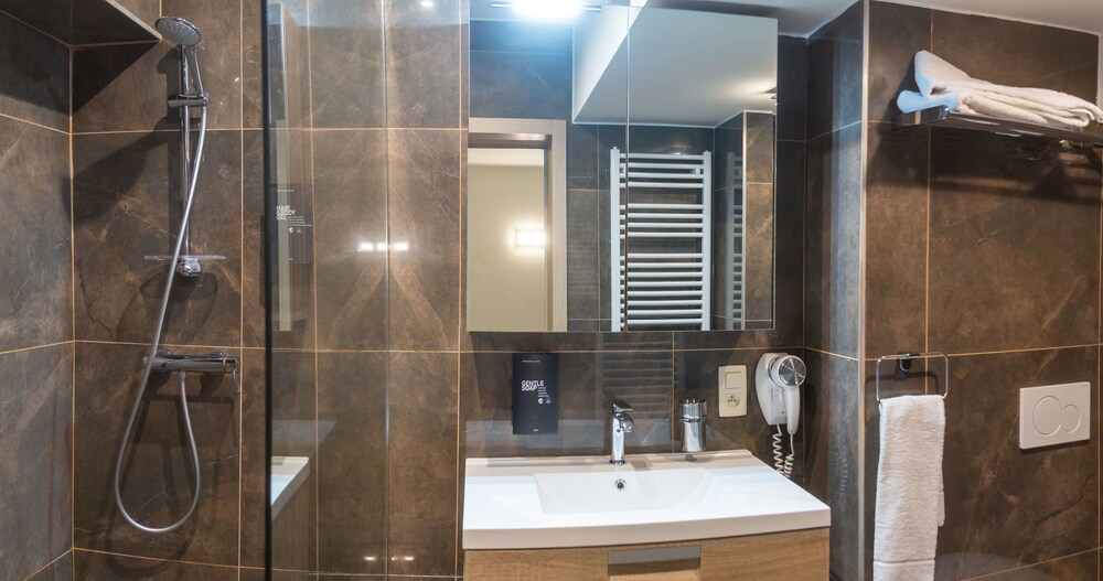 Badkamer: Deluxe appartement (1 to 7 People)