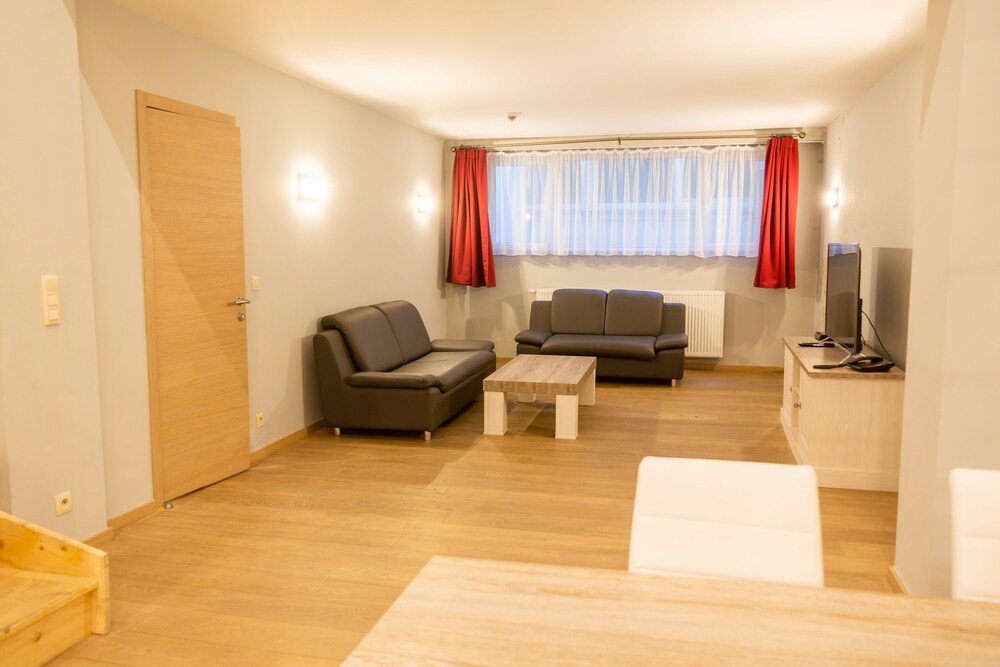 Woonkamer: Deluxe appartement (1 to 7 People)