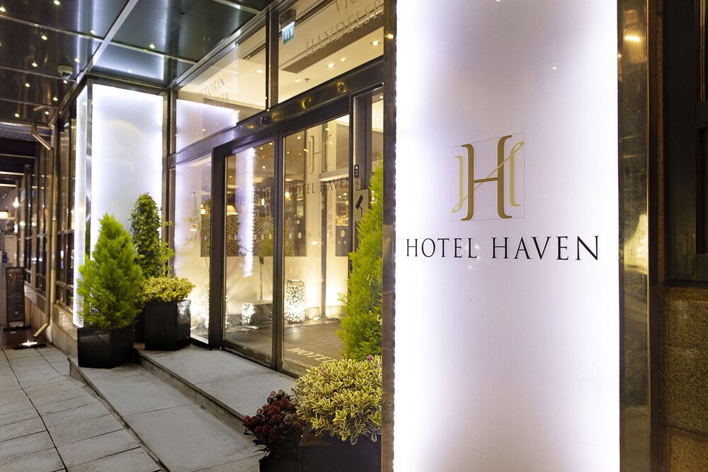 Hotel Front