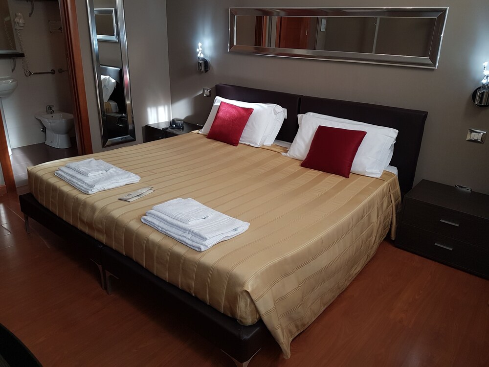 Guestroom