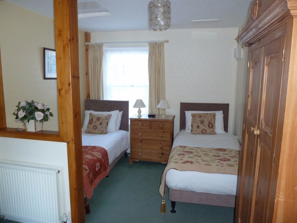 Guestroom