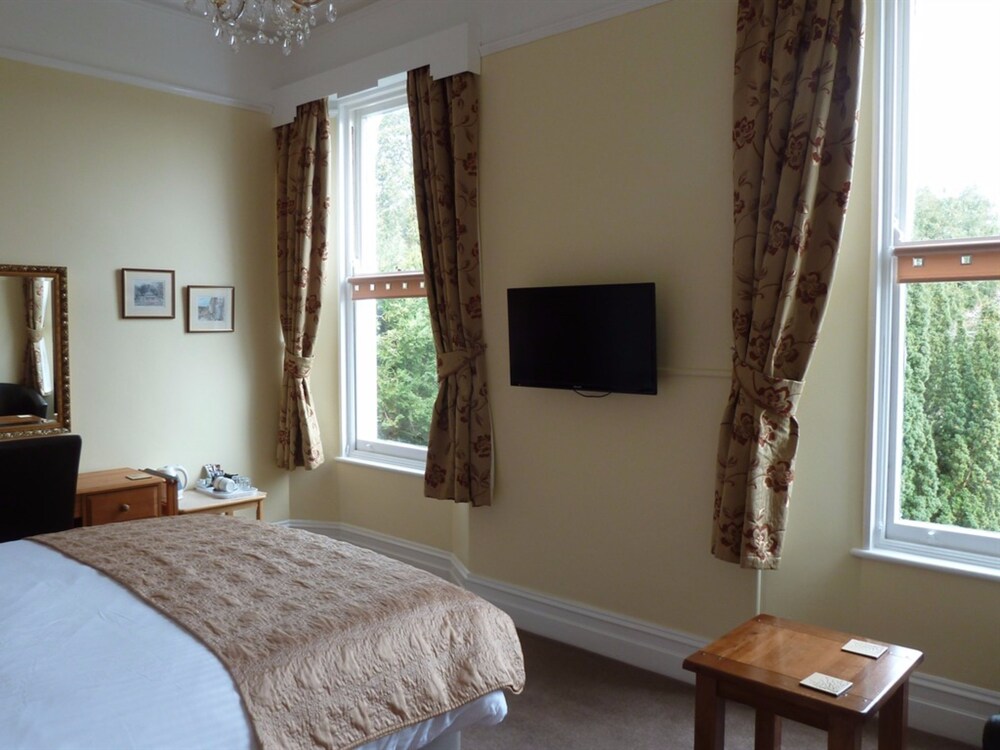 Guestroom