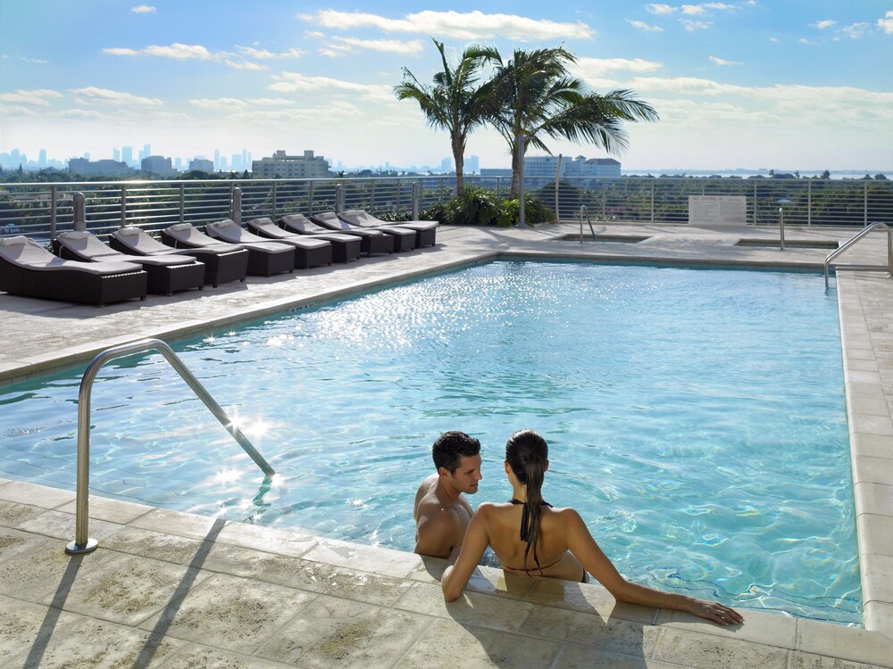 Rooftop pool, Grand Beach Hotel