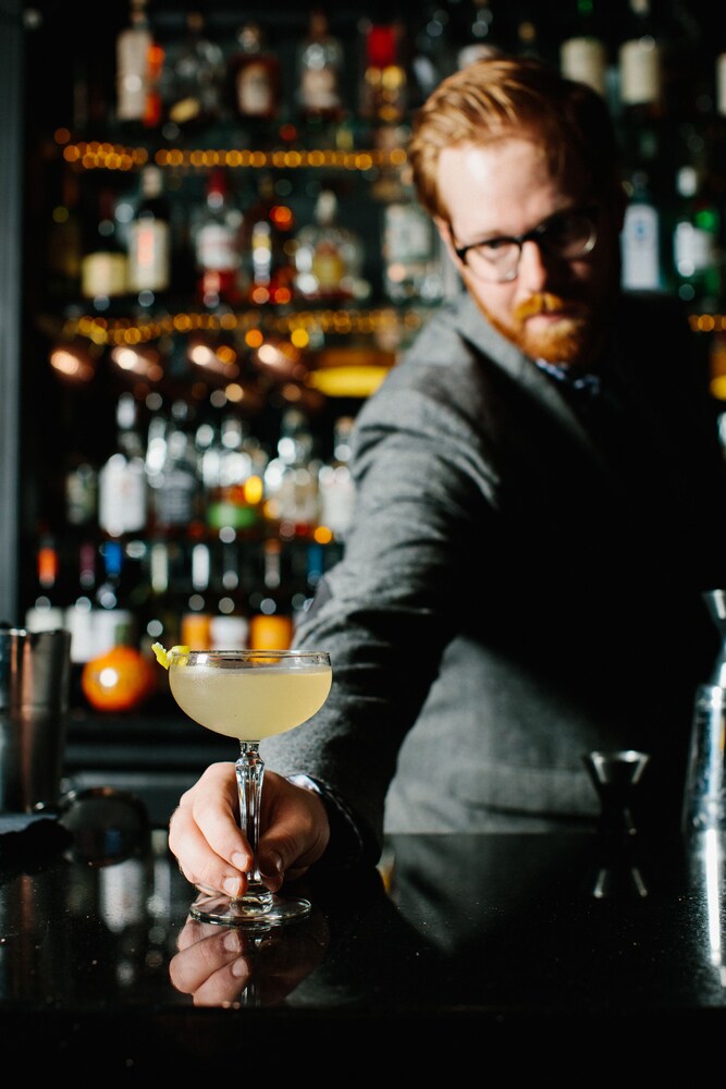Hotel Bar