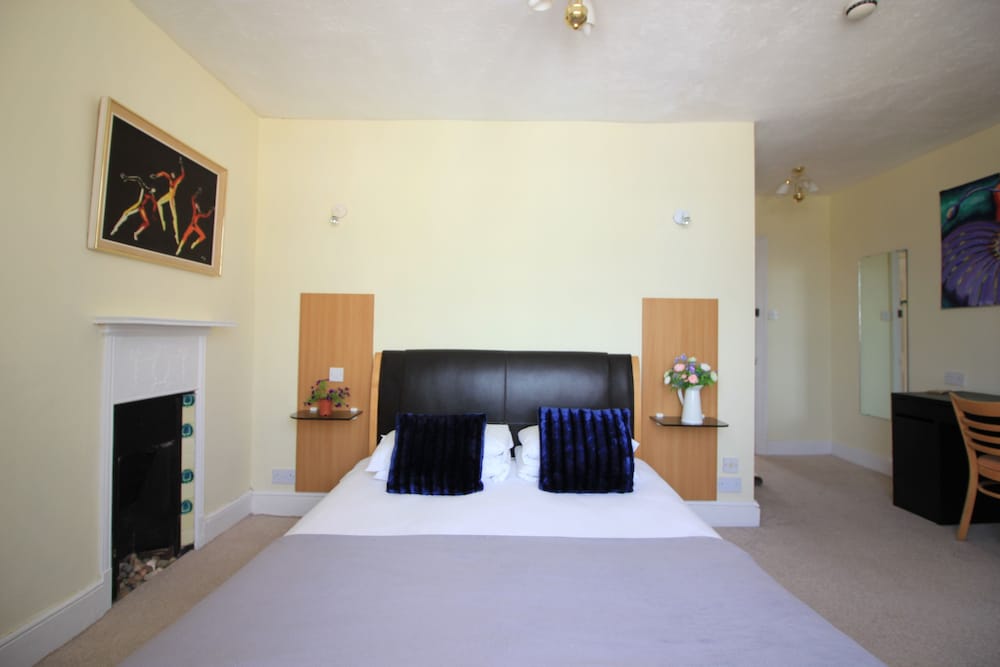 Guestroom