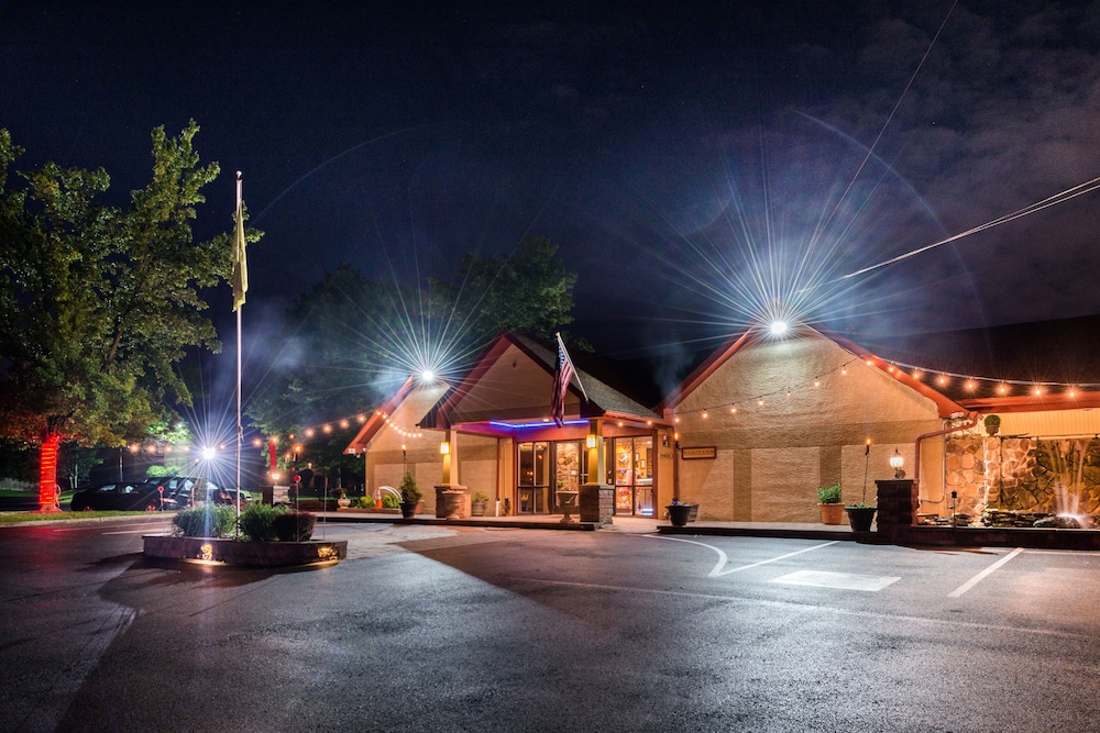 Hotel Front - Evening/Night