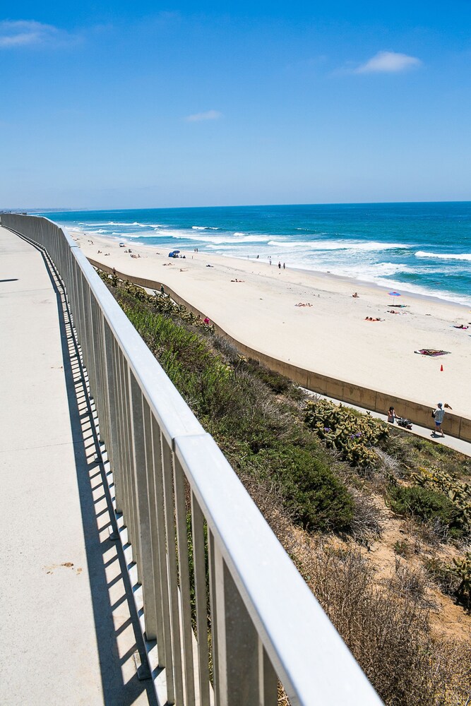 Beach/Ocean View