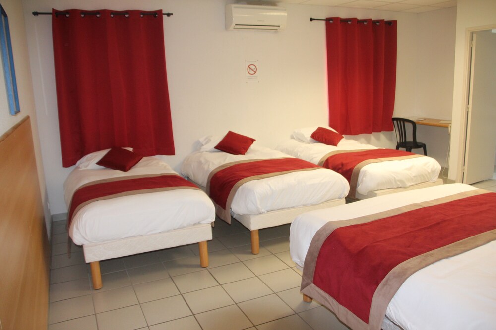 Guestroom
