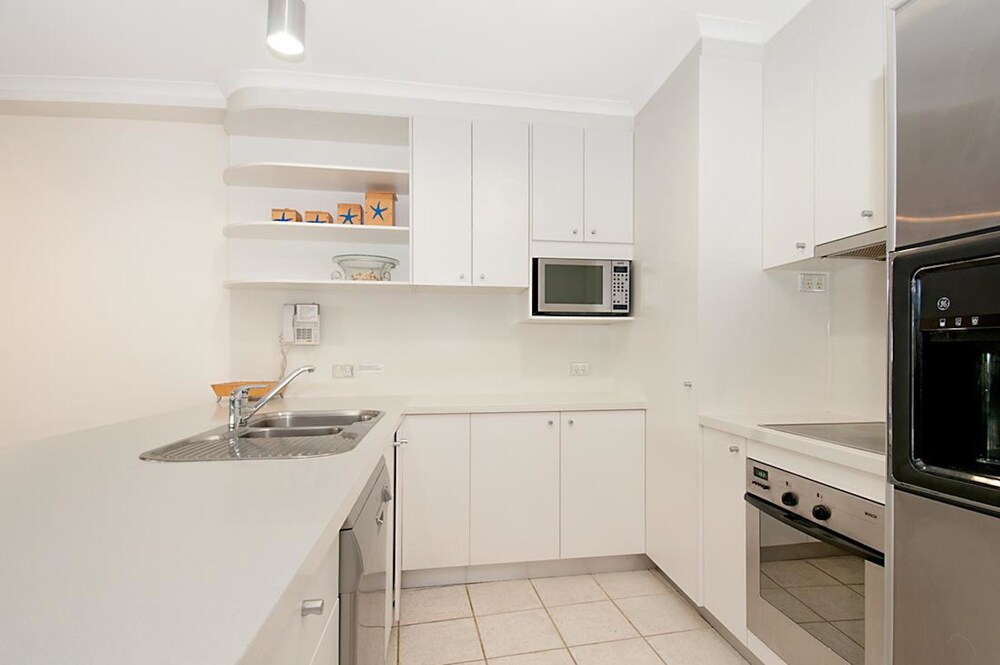 3 Bedrooms Apartment - In-Room Kitchen