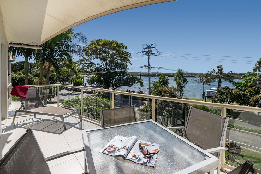 1 Bedroom Apartment - Balcony