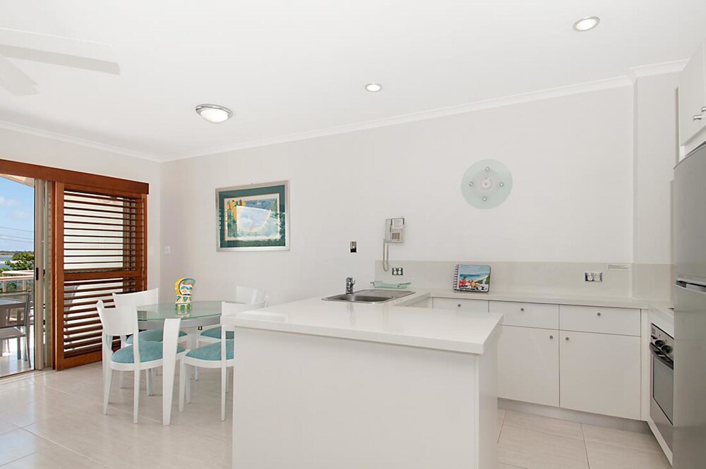 1 Bedroom Apartment - In-Room Kitchen