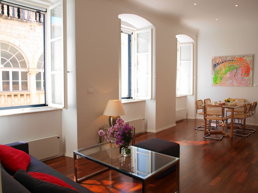 Standard Apartment, 2 Bedrooms - Living Area