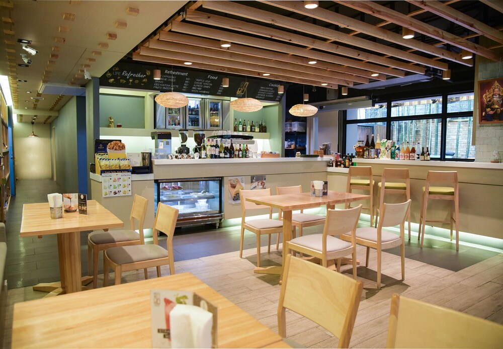 Cafe