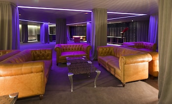Hotel Lounge