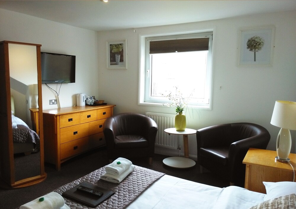 Guestroom