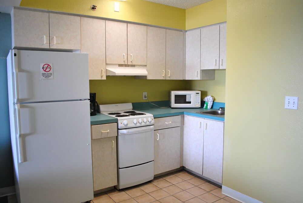 In-Room Kitchenette