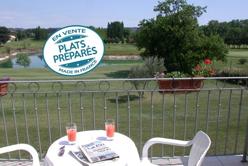 ResidHotel Golf Grand Avignon
