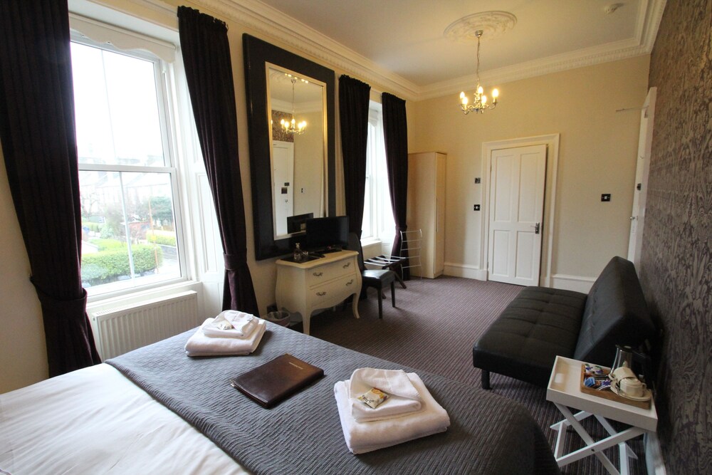 Guestroom