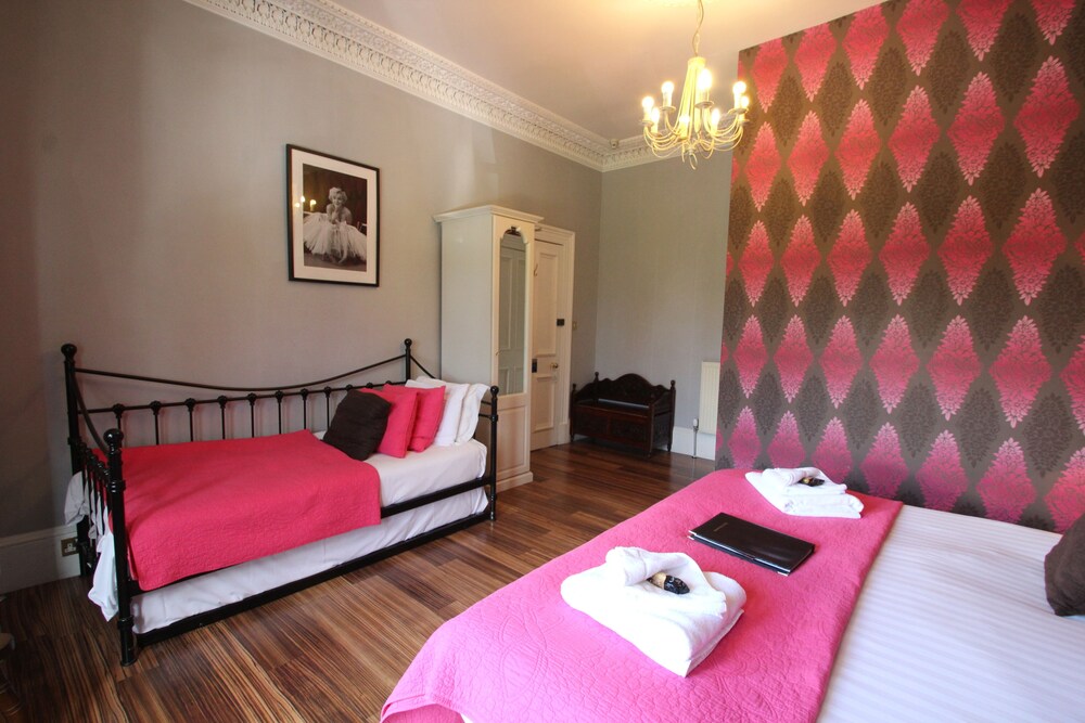 Guestroom