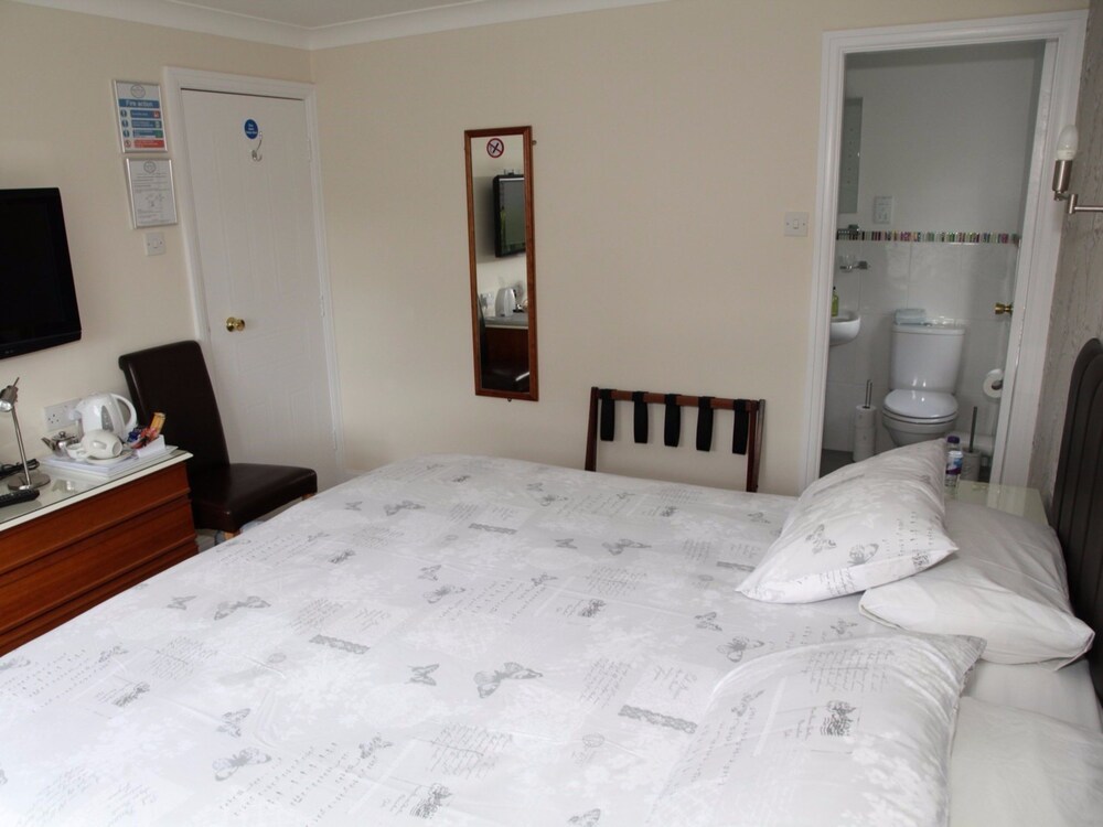Guestroom