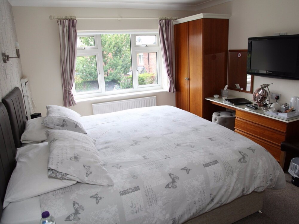 Guestroom