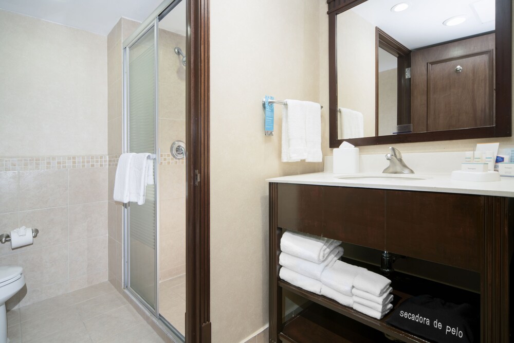 Room, Hampton Inn & Suites Mexico City - Centro Historico