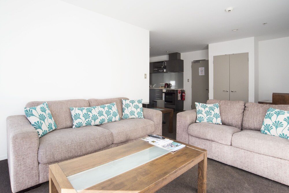 Executive Suite, 2 Bedrooms - Living Area
