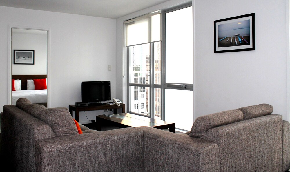 Deluxe Suite, 1 Bedroom - Living Area