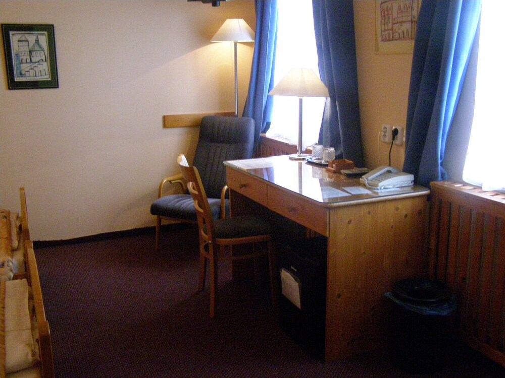 In-Room Business Center
