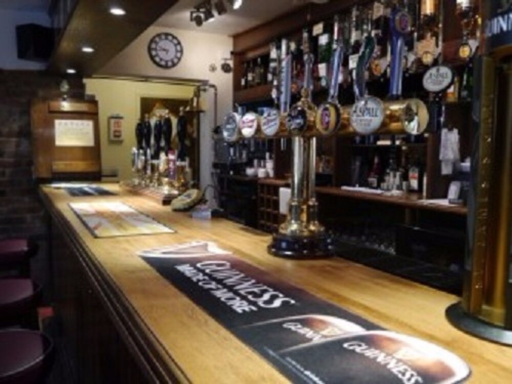 Hotel Bar