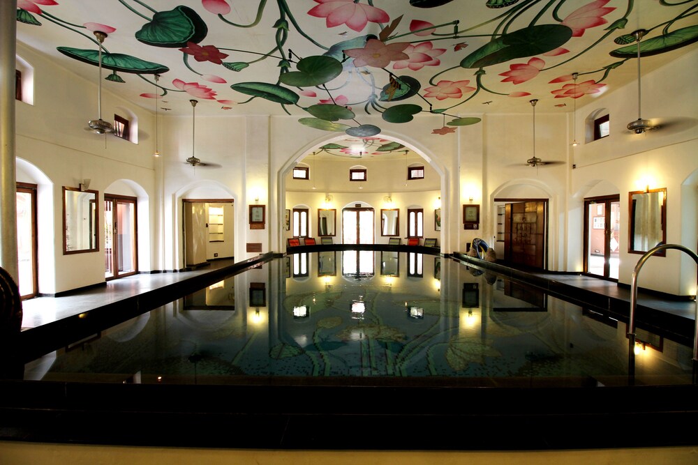 Exercise/Lap Pool