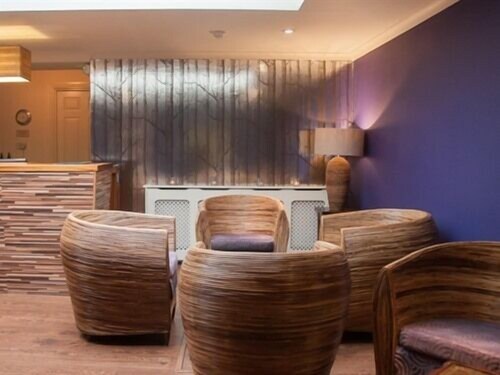Hotel Lounge