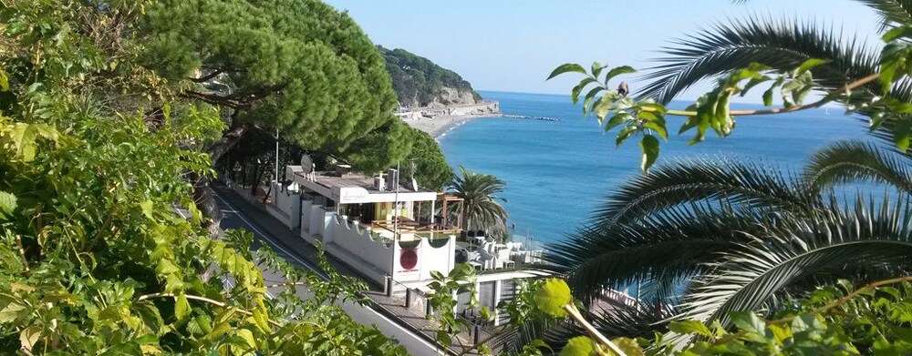 Vista spiaggia/mare