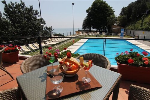 Piscina all'aperto