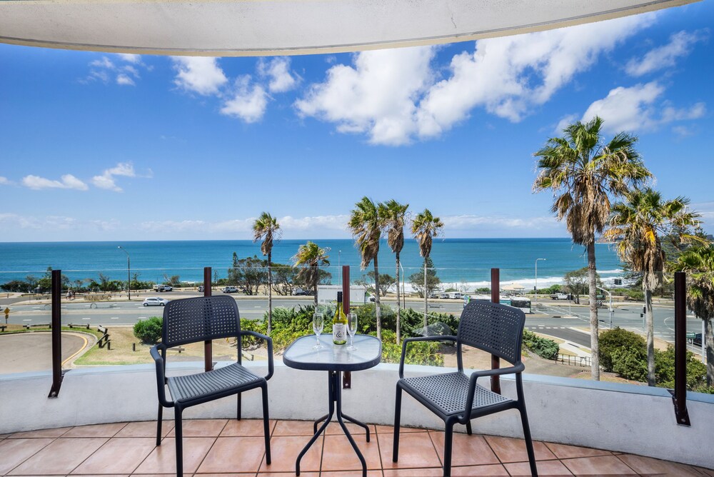3 Bedrooms Apartment (Marina Heights - Stairs Access Only) - Guestroom View