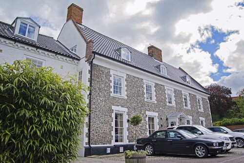 Waveney House Hotel