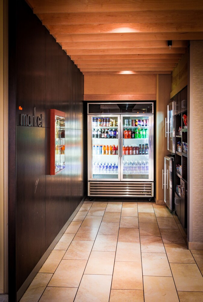 Concierge Desk